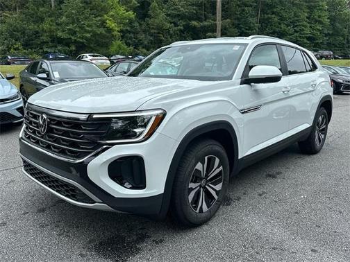 2025 Volkswagen Atlas Cross Sport 2.0T SE