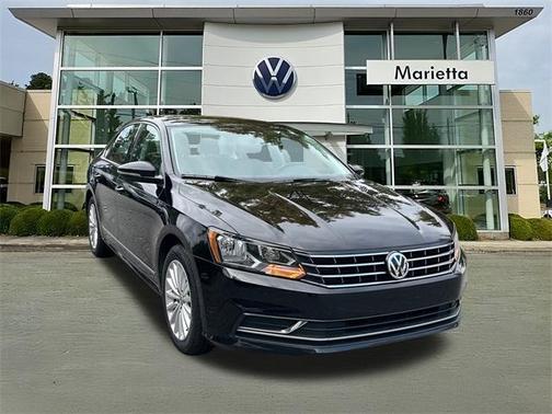 2023 Volkswagen Atlas 3.6L SE w/Technology