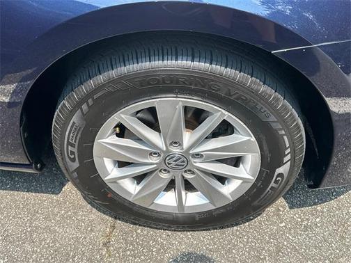 2015 Volkswagen Golf TSI S 4-Door
