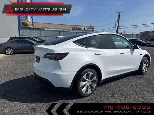 2022 Tesla Model Y Long Range Dual Motor All-Wheel Drive