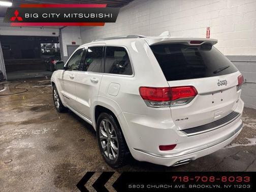 2020 Jeep Grand Cherokee Summit