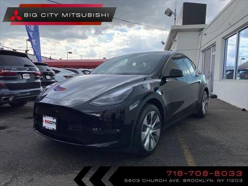 2023 Tesla Model Y Long Range Dual Motor All-Wheel Drive