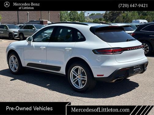 2022 Porsche Macan Base