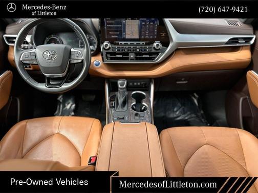 2021 Toyota Highlander Hybrid Platinum
