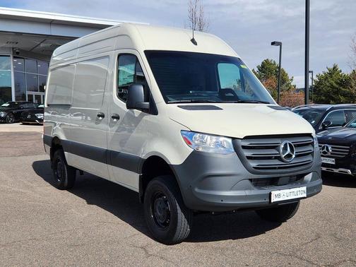 2025 Mercedes-Benz Sprinter 2500 144 WB