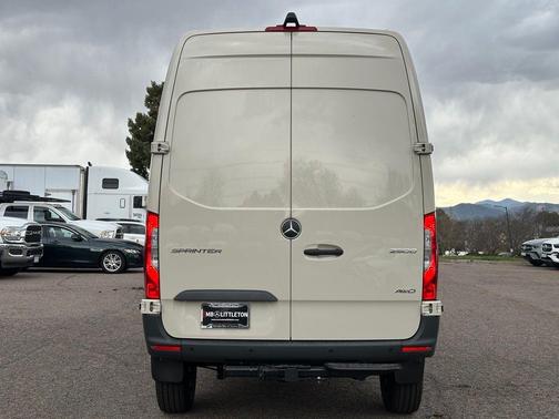 2025 Mercedes-Benz Sprinter 2500 Standard Roof