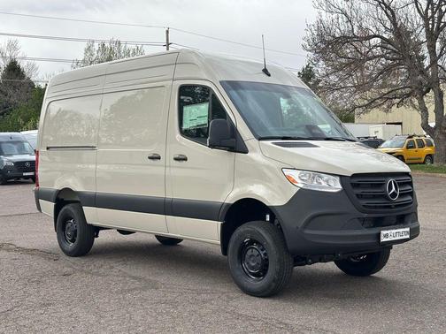 2025 Mercedes-Benz Sprinter 2500 Standard Roof