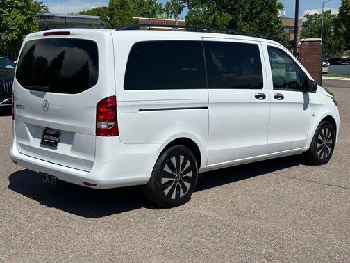 2023 Mercedes-Benz Metris Base