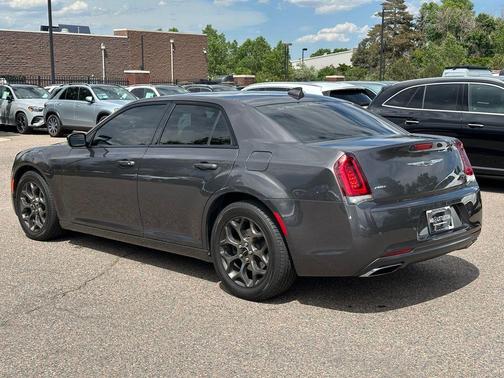 2016 Chrysler 300 S