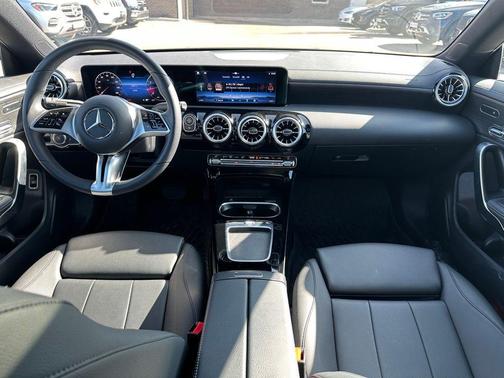 2025 Mercedes-Benz CLA 250 Base 4MATIC