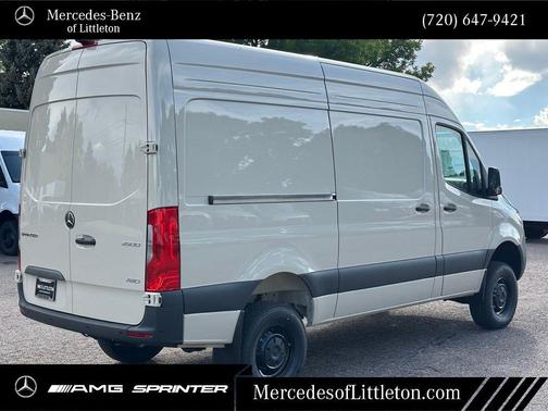 2025 Mercedes-Benz Sprinter 2500 Standard Roof