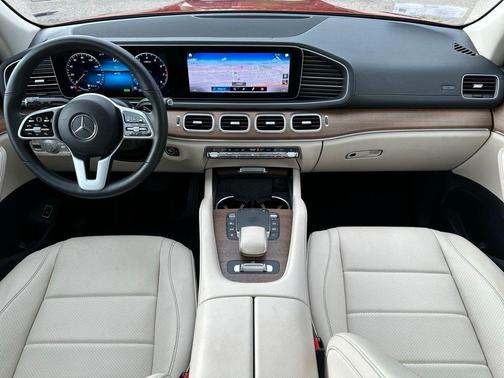 2021 Mercedes-Benz GLS 450 4MATIC