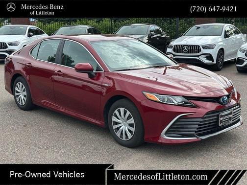 2021 Toyota Camry Hybrid LE