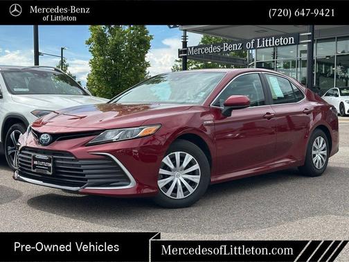 2021 Toyota Camry Hybrid LE