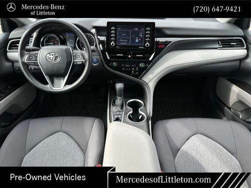 2021 Toyota Camry Hybrid LE