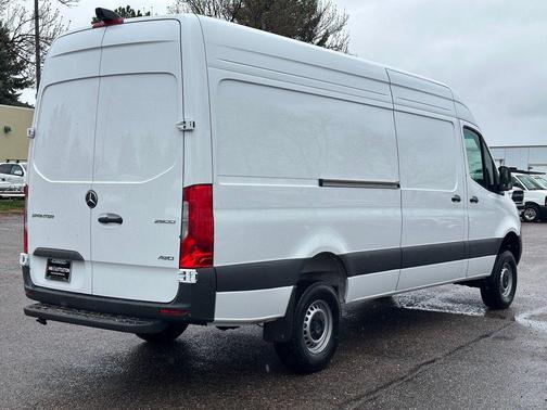 2025 Mercedes-Benz Sprinter 2500 High Roof