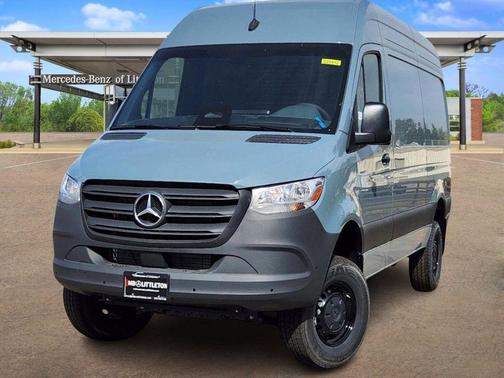 2025 Mercedes-Benz Sprinter 2500 Standard Roof