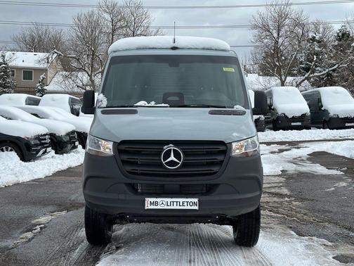 2025 Mercedes-Benz Sprinter 2500 Standard Roof