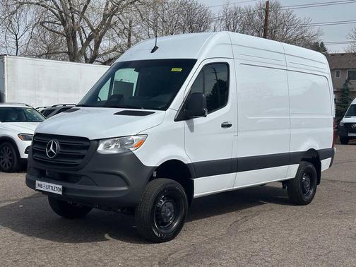 2025 Mercedes-Benz Sprinter 2500 Standard Roof
