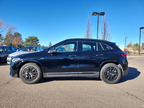 2025 Mercedes-Benz AMG GLA 35 Base