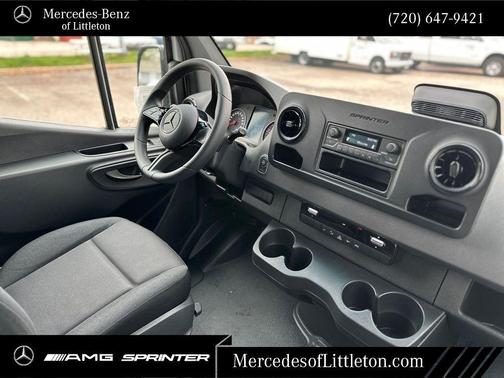 2025 Mercedes-Benz Sprinter 2500 Standard Roof