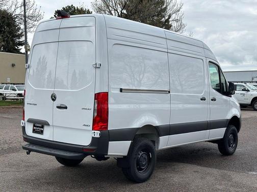 2025 Mercedes-Benz Sprinter 2500 Standard Roof
