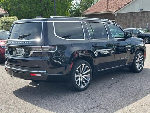 2023 Jeep Grand Wagoneer Series II