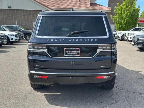 2023 Jeep Grand Wagoneer Series II