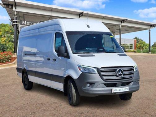 2025 Mercedes-Benz Sprinter 2500 High Roof