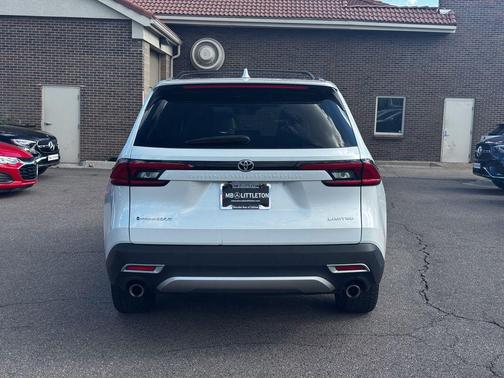 2024 Toyota Grand Highlander Hybrid MAX LIMITED