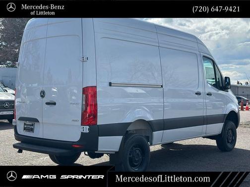 2025 Mercedes-Benz Sprinter 2500 Standard Roof