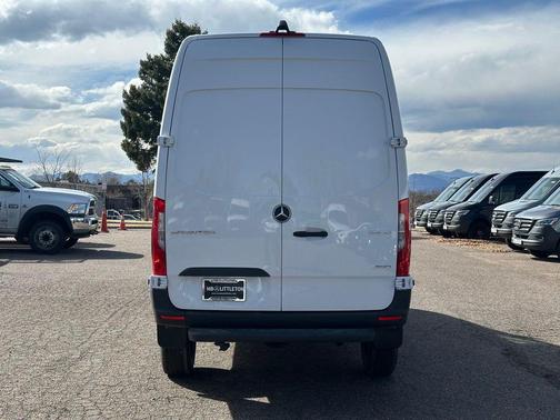 2025 Mercedes-Benz Sprinter 2500 Standard Roof