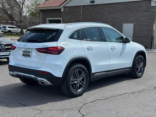 2025 Mercedes-Benz GLA 250 Base 4MATIC