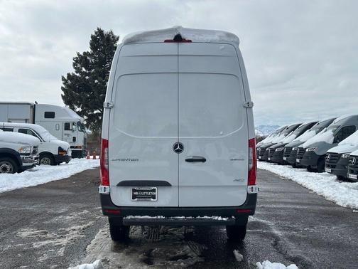 2025 Mercedes-Benz Sprinter 2500 High Roof