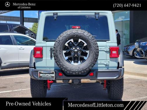 Earl Clearcoat 2024 Jeep Wrangler Rubicon