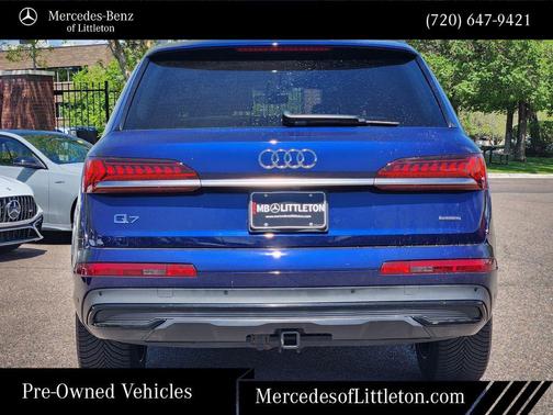 Navarra Blue Metallic 2021 Audi Q7 55 Premium Plus