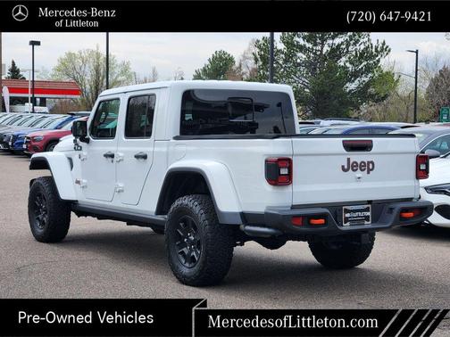 Bright White Clearcoat 2020 Jeep Gladiator Mojave