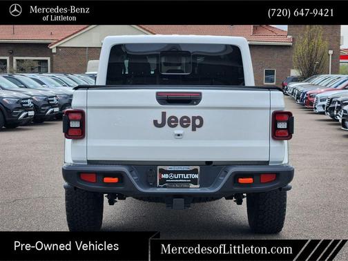 Bright White Clearcoat 2020 Jeep Gladiator Mojave