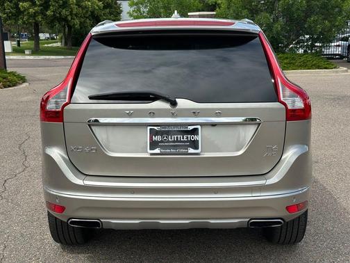 2016 Volvo XC60 T6 Drive-E Platinum