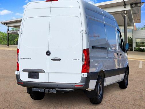 2024 Mercedes-Benz Sprinter 2500 144 WB