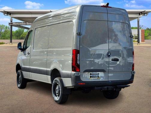 2025 Mercedes-Benz Sprinter 2500 Standard Roof