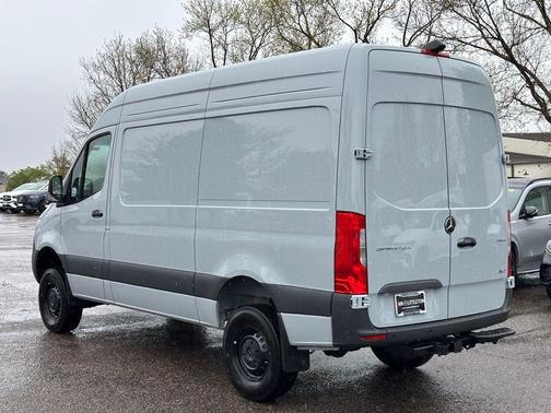 2025 Mercedes-Benz Sprinter 2500 Standard Roof
