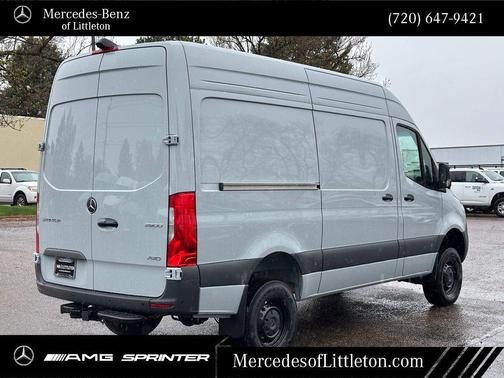2025 Mercedes-Benz Sprinter 2500 Standard Roof