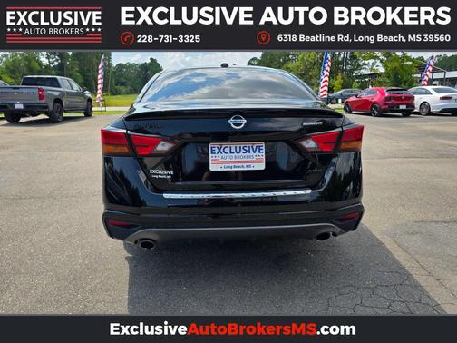 2022 Nissan Altima SR Intelligent AWD