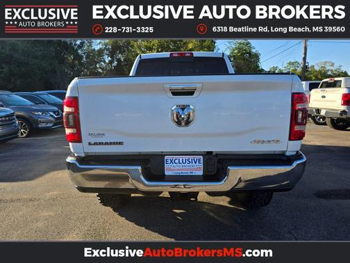 2020 RAM 2500 Laramie Crew Cab 4X4 6'4' Box