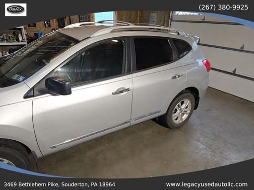 Silver 2015 Nissan Rogue Select S