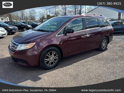 Burgundy 2013 Honda Odyssey EX-L