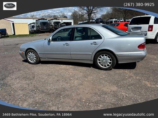 Silver 2000 Mercedes-Benz E-Class E 320 Sedan 4D