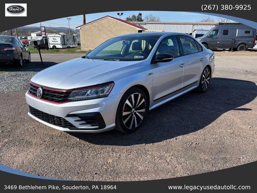 Reflex Silver Metallic w/Black Roof 2018 Volkswagen Passat 3.6L V6 GT