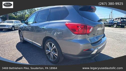 2020 Nissan Pathfinder Platinum 2WD